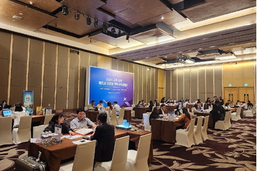 Xe điện Xiaomi SU7 thu hút ánh nhìn tại MWC 2024